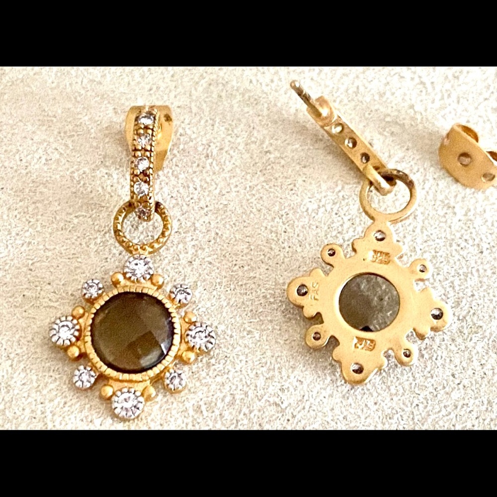 Fried Rothman Earrings - Picture 2 of 3